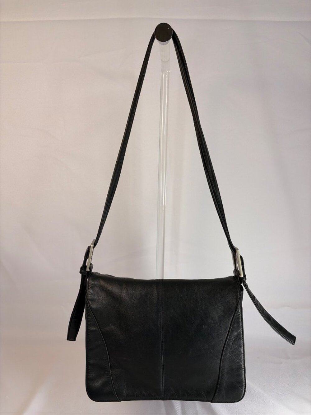 Saddle River Crossbody Bag Flap Shoulder Purse Black Leather Minimalist Y2K 90s
